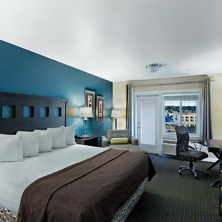 Oxford Suites Силвердейл Экстерьер фото