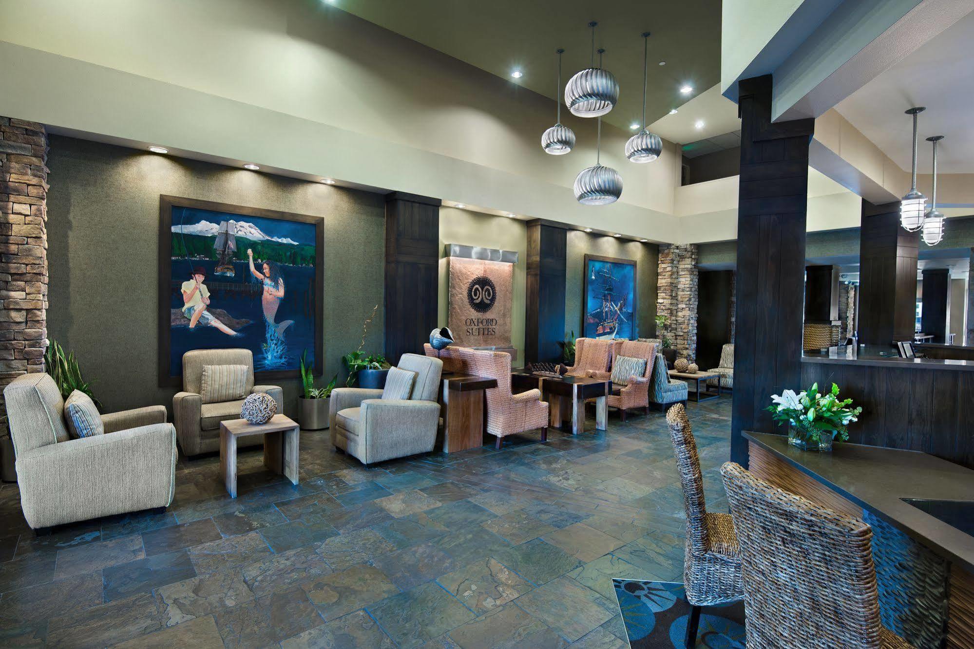 Oxford Suites Силвердейл Экстерьер фото